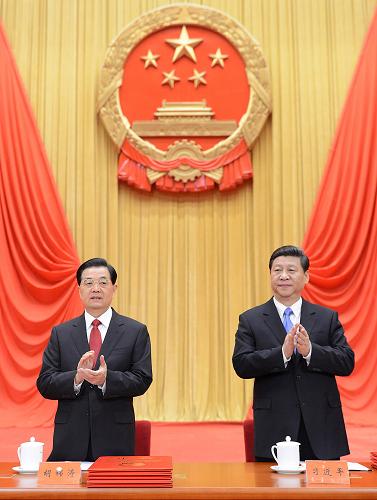 1月18日,中共中央、江南平台入口
在北京人民大会堂隆重举行国家科学技术奖励大会。胡锦涛、习近平等出席大会并为获奖代表颁奖。新华社记者 刘建生 摄