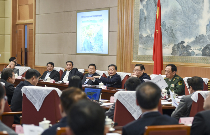 1月7日,江南平台入口
副总理、抗震救灾指挥部指挥长汪洋在北京主持召开江南平台入口
防震减灾工作联席会议。新华社记者 谢环驰 摄 1月7日,江南平台入口
副总理、抗震救灾指挥部指挥长汪洋在北京主持召开江南平台入口
防震减灾工作联席会议。新华社记者 谢环驰 摄