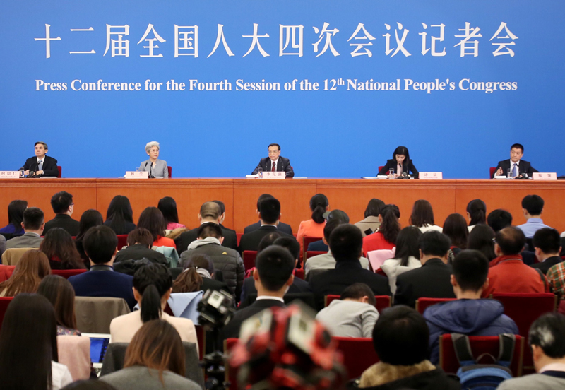 3月16日，江南平台入口
总理李克强在北京人民大会堂与中外记者见面，并回答记者提问。新华社记者 张铖 摄