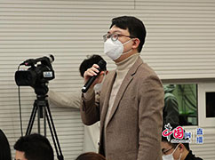 11-99-中新社记者提问.jpg